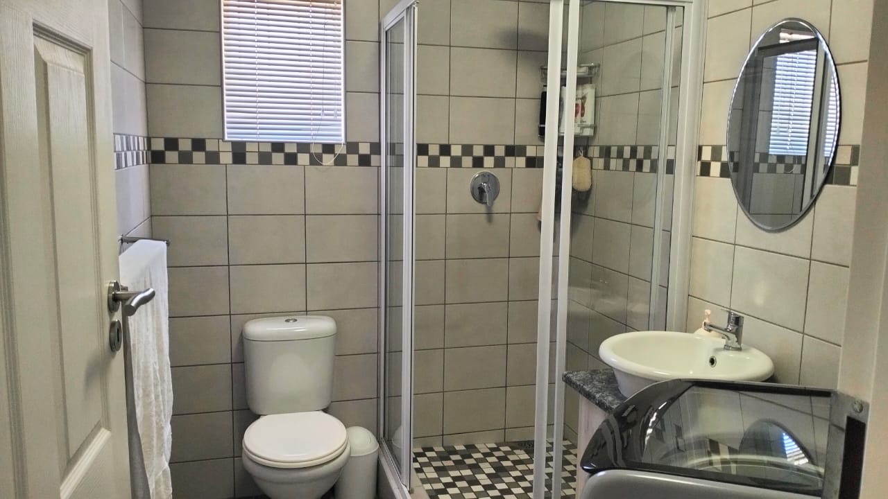 2 Bedroom Property for Sale in Navalsig Free State